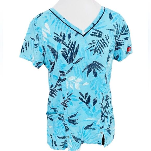 DICKIES set of (3) assisted scrub tops, size small. - Picture 6 of 14